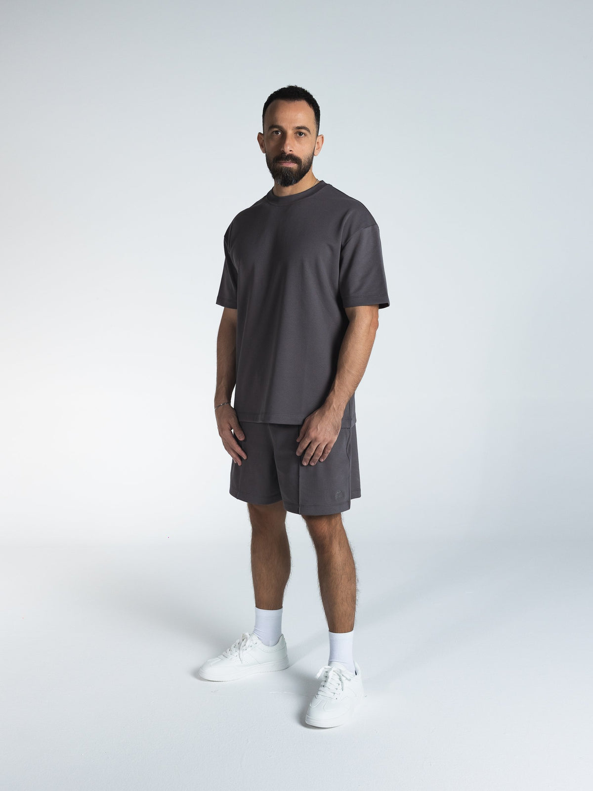 The Ease Set in Grey