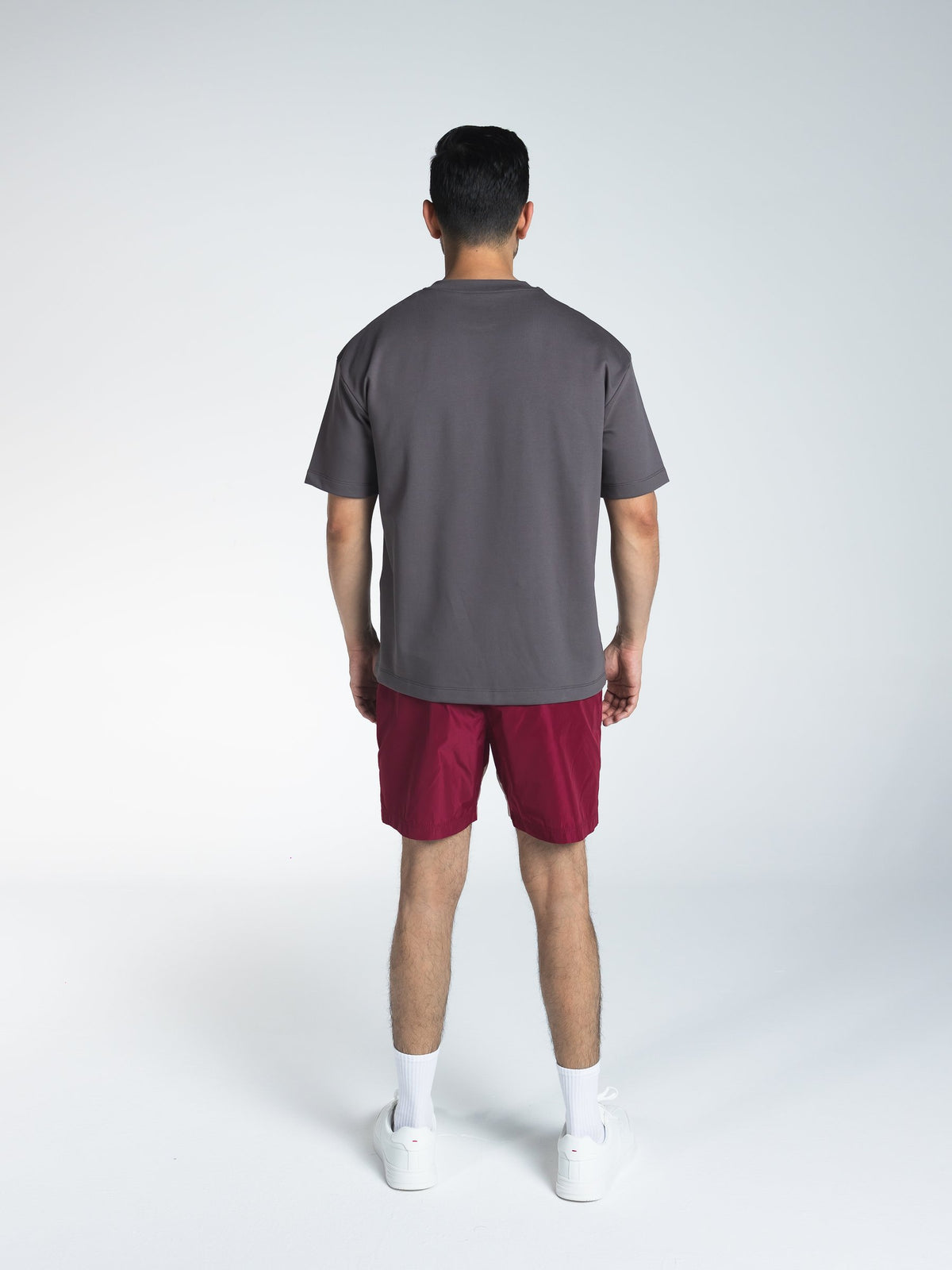 The Motion Shorts – Men in Burgundy