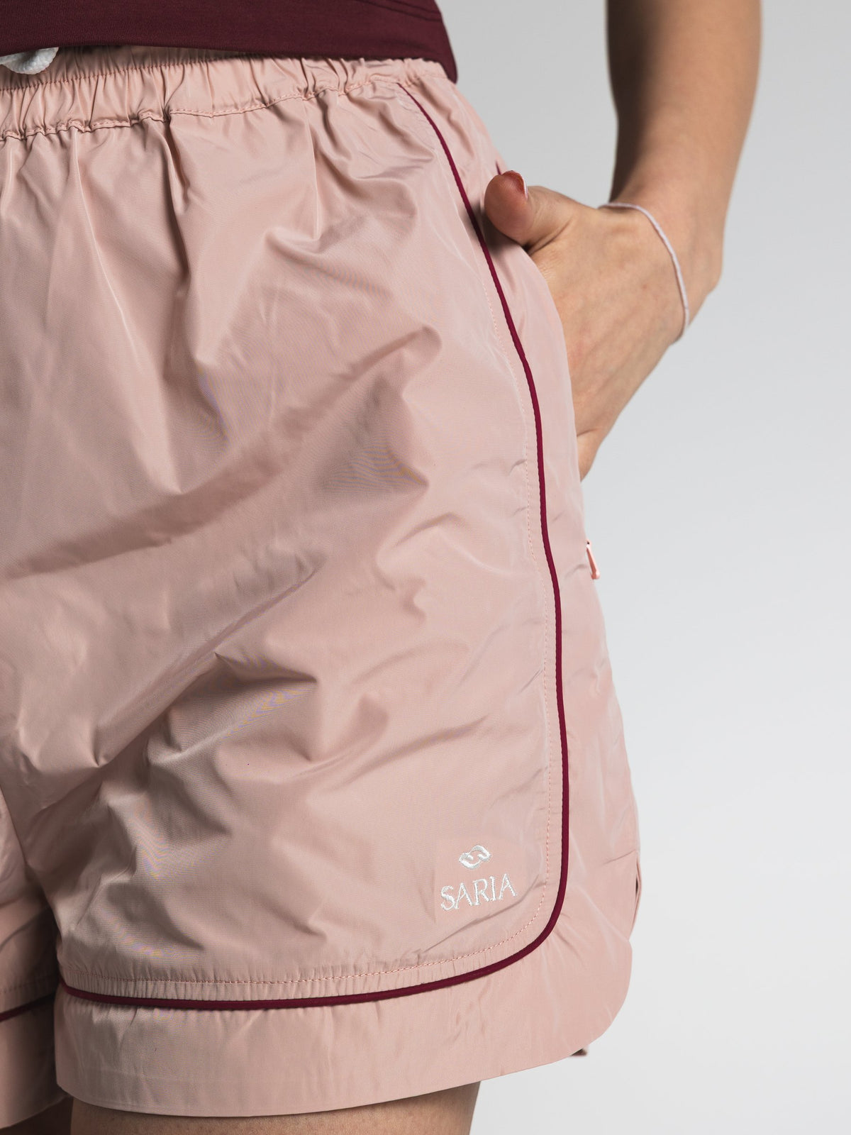 The Motion Shorts – Women in Pink