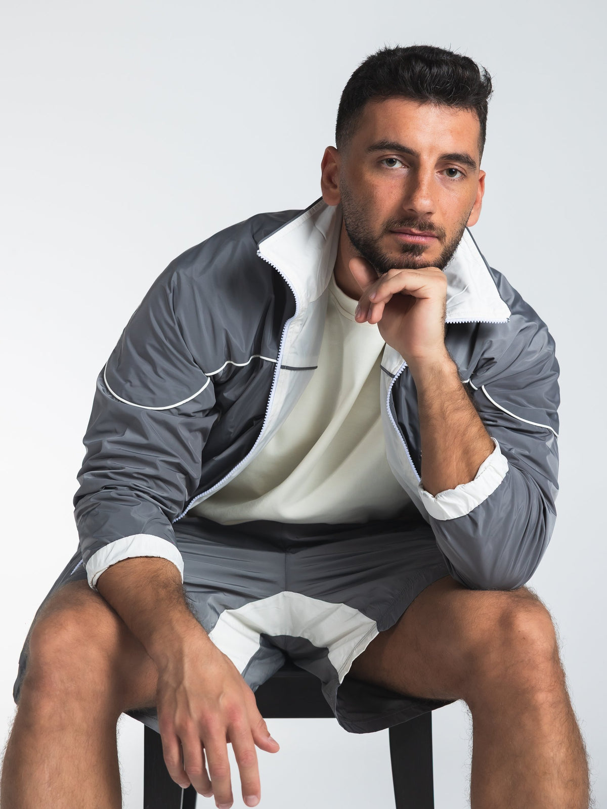 The Switch Jacket in Grey/Offwhite