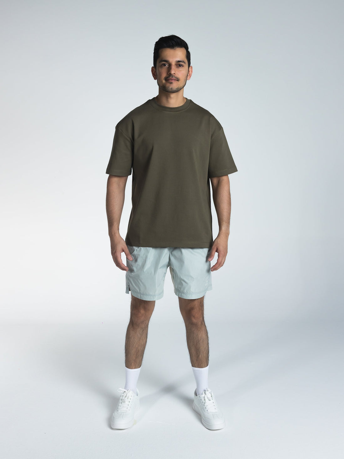 The Motion Shorts – Men in Burgundy 