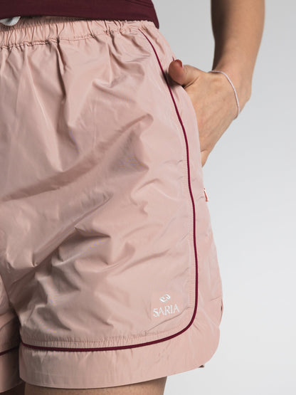 The Motion Shorts – Women in Pink 