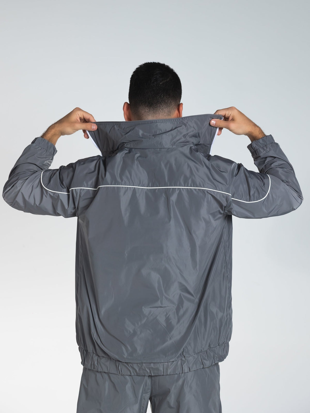 The Switch Jacket in Grey/Offwhite 