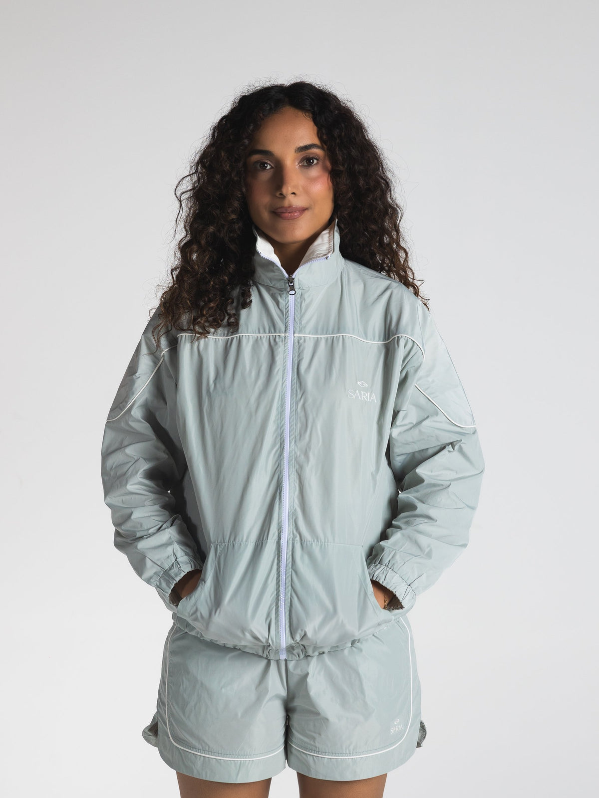 The Switch Jacket in MintGreen/Offwhite 