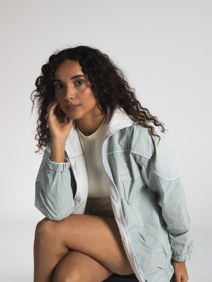 The Switch Jacket in MintGreen/Offwhite 