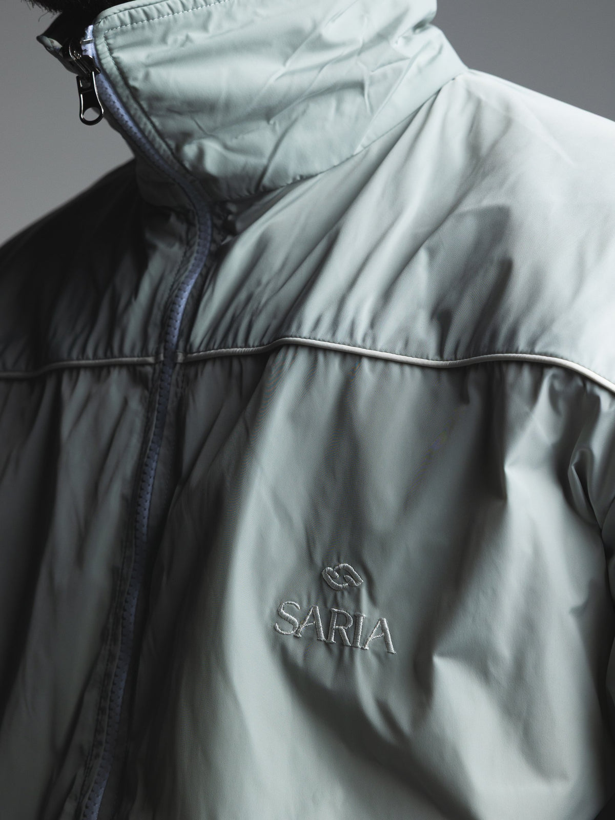 The Switch Jacket in MintGreen/Offwhite 